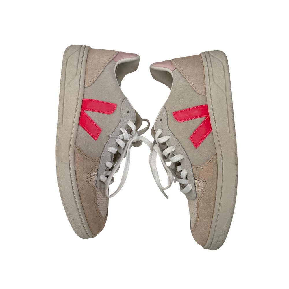 Veja V-10 suede Multico trainers size US 10
